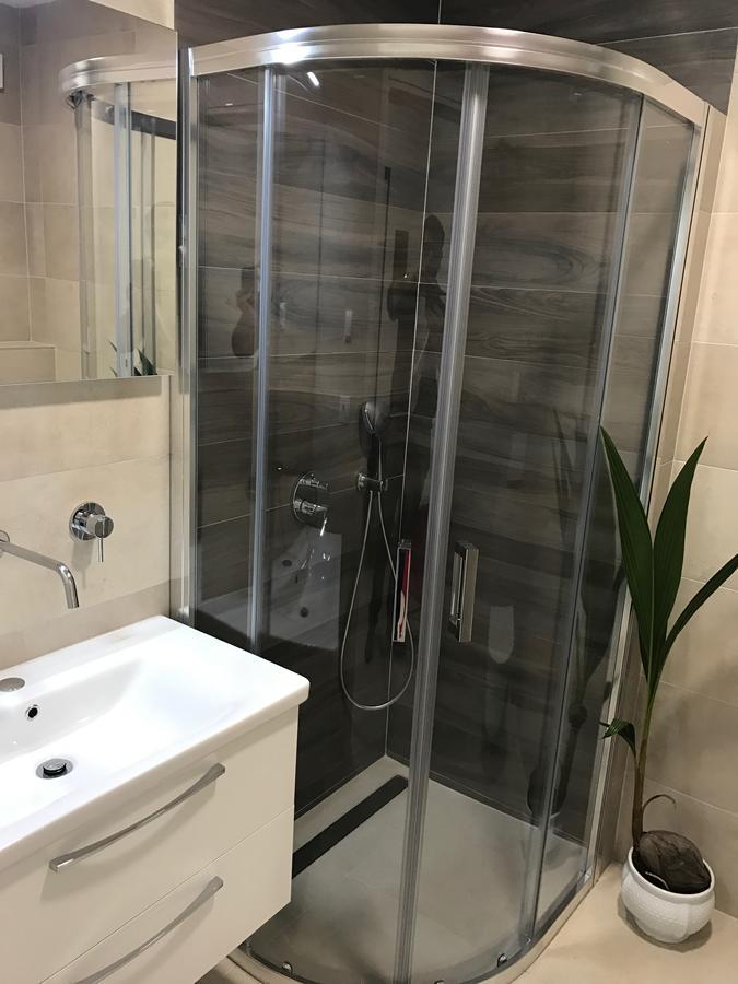 Apartman Andrea L Pomer Exterior photo